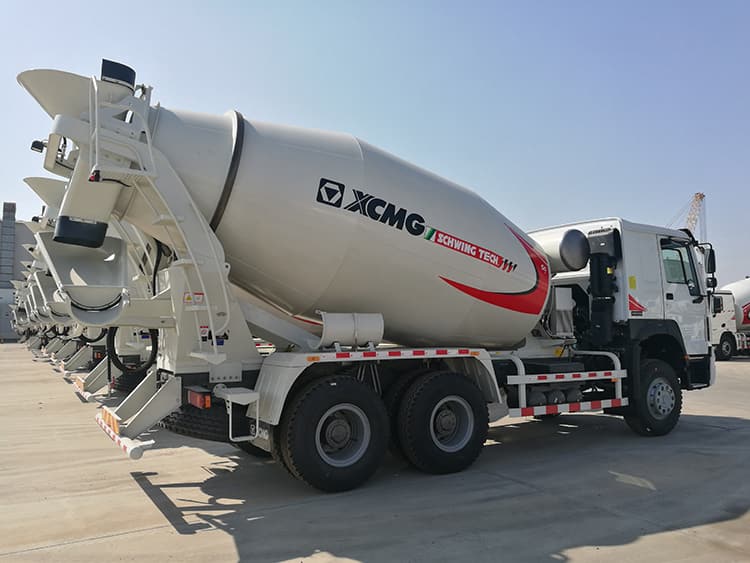 XCMG Official G12K Brand New Cement Mixer Truck Price